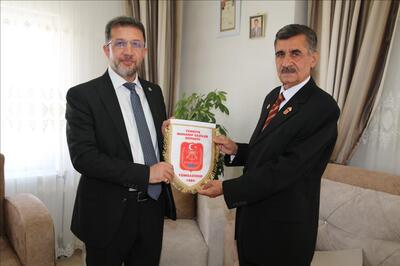 Rektörümüz Prof. Dr. Alkış, “Şehit ve gazilerimiz bizim hem vefa borcumuz hem de şeref kaynağımızdır”