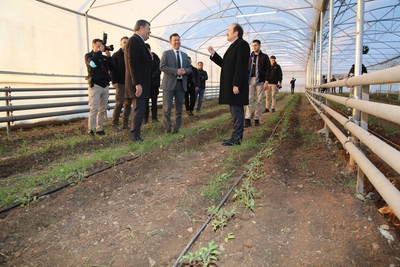 Vali Pehlivan ve Belediye Başkanı Yarka, Üniversitemiz yerleşkesinde kurulan serayı ziyaret etti